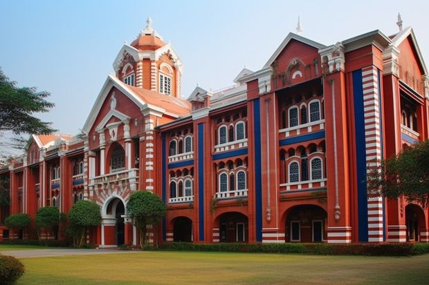 哈尔滨工业大学和上海财经大学哪个比较好 录取分数线